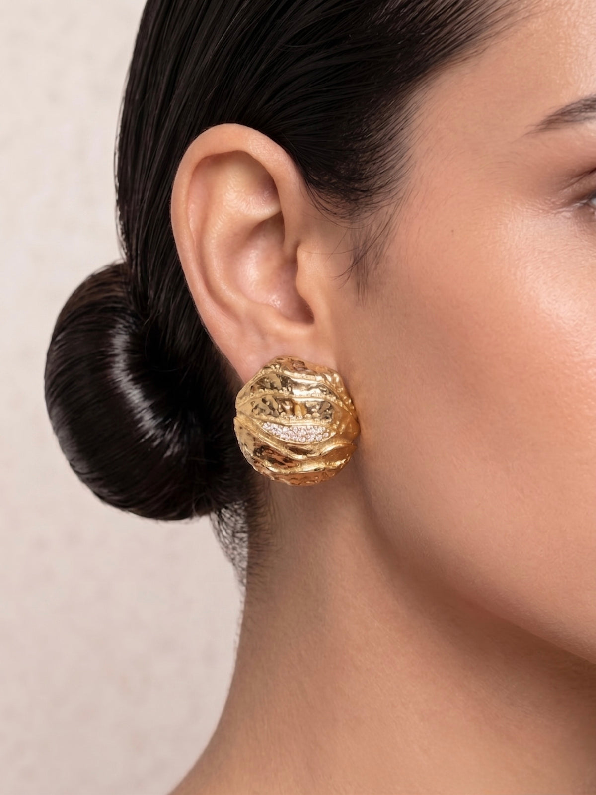 Golden Relic Stud