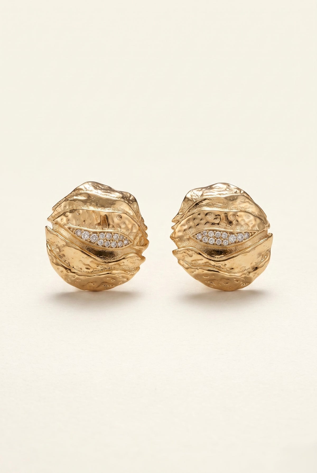 Golden Relic Stud
