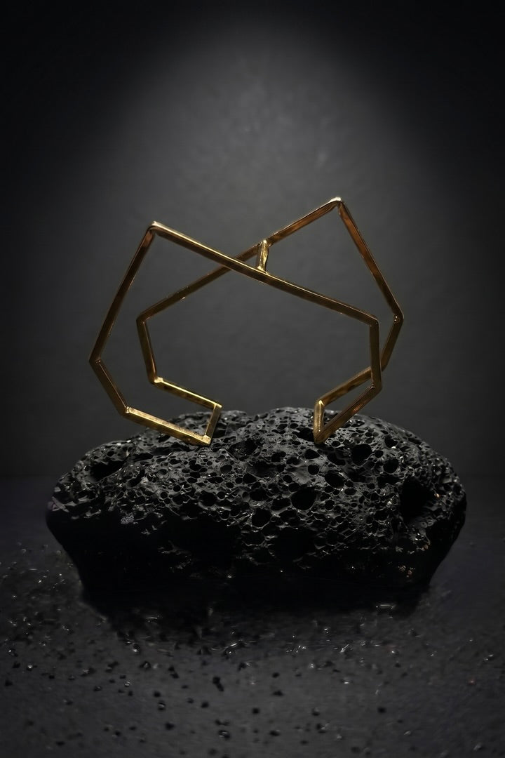 HEXAGON CUFF