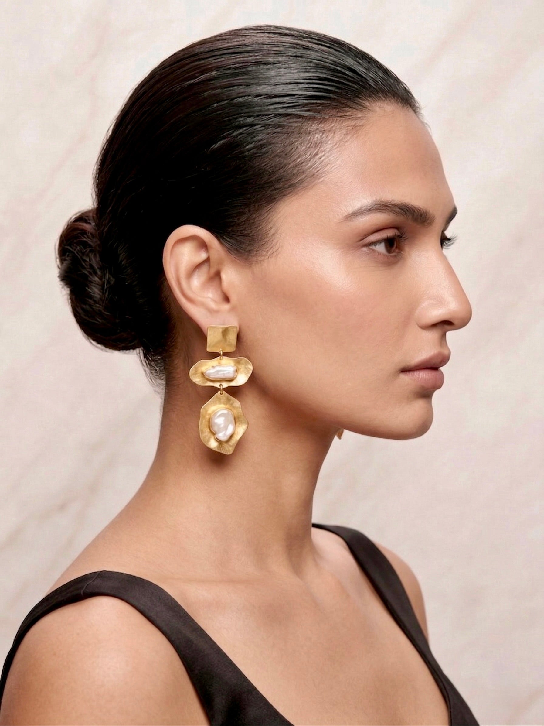 Pearl Layers Earring