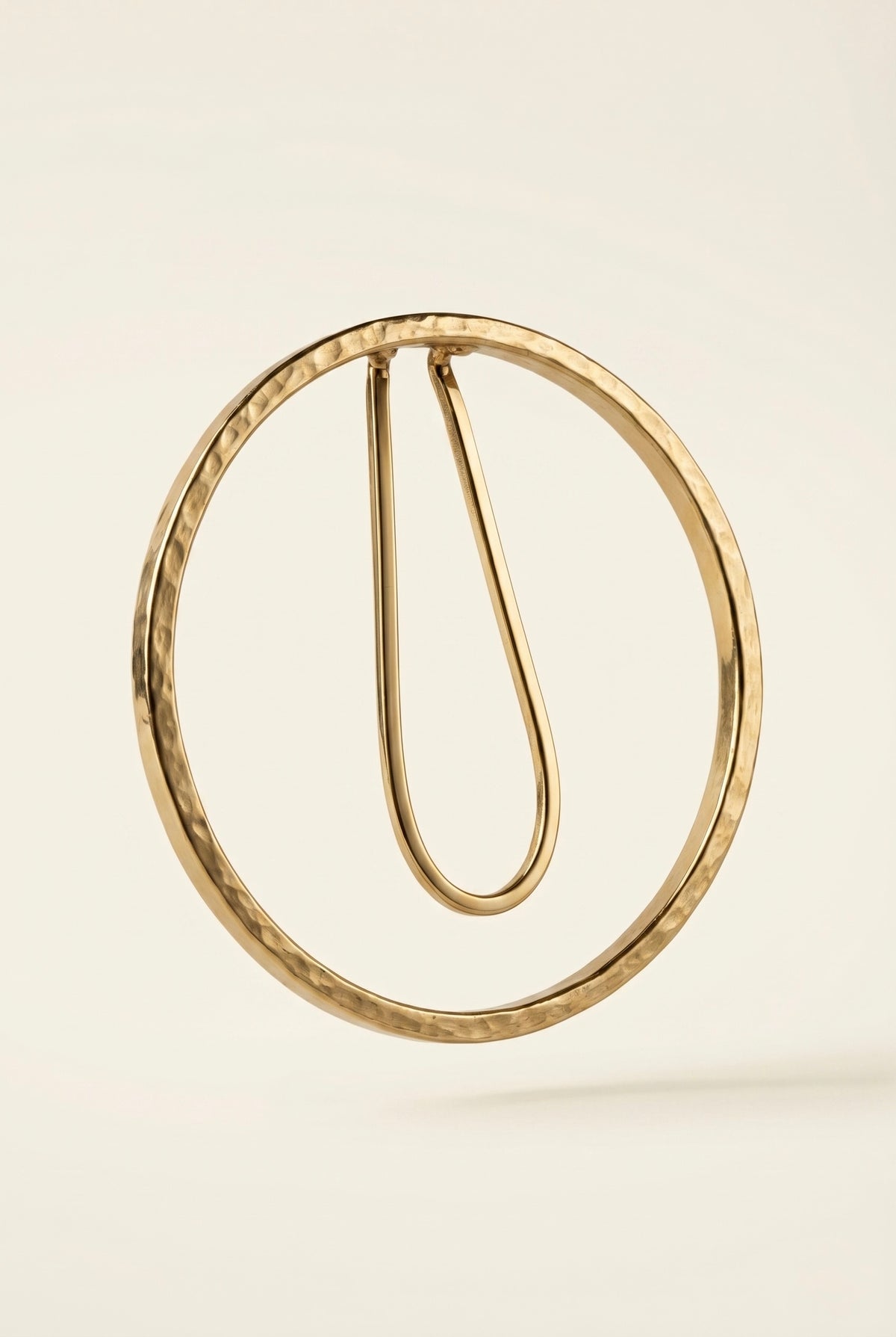 Round Brooch